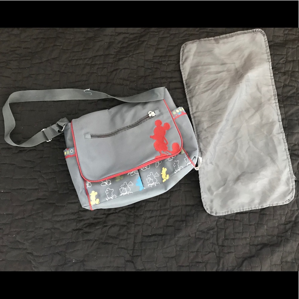 🔴🔴SOLD🔴🔴Mickey Mouse Diaper Bag - Picture 1 of 4